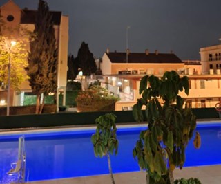 Los Nidos by night zonder maan